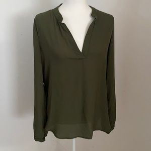 Charlotte Russe Long Sleeve Blouse
